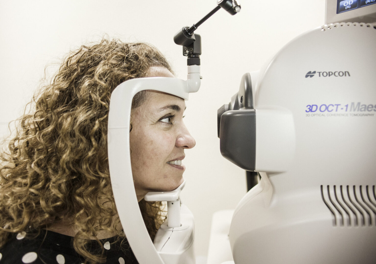 OCT tomographie cohérence optique Levallois-Perret